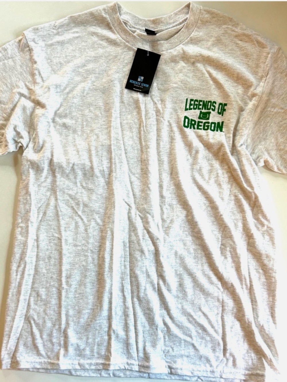 GILDAN T Shirt Mens M MARCUS MARIOTA Tee LEGENDS OREGON Quote Commanders NWT